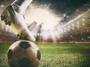 Sensoren, Torlinientechnik & Co.: Smarte Technik im Fußball  - Beitragsvorschau
